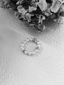 Mini Bean Pearl Ring
