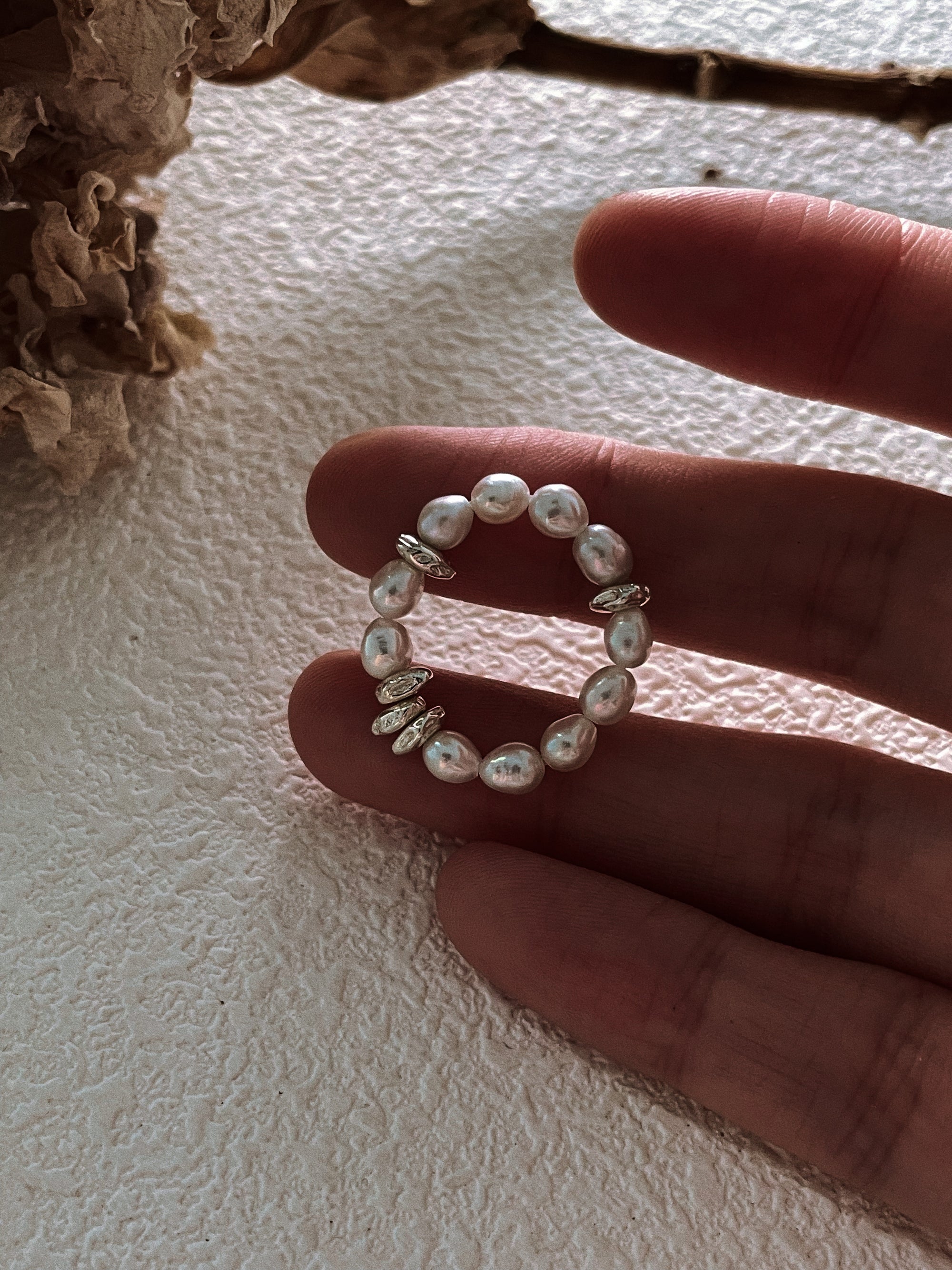 Mini Bean Pearl Ring