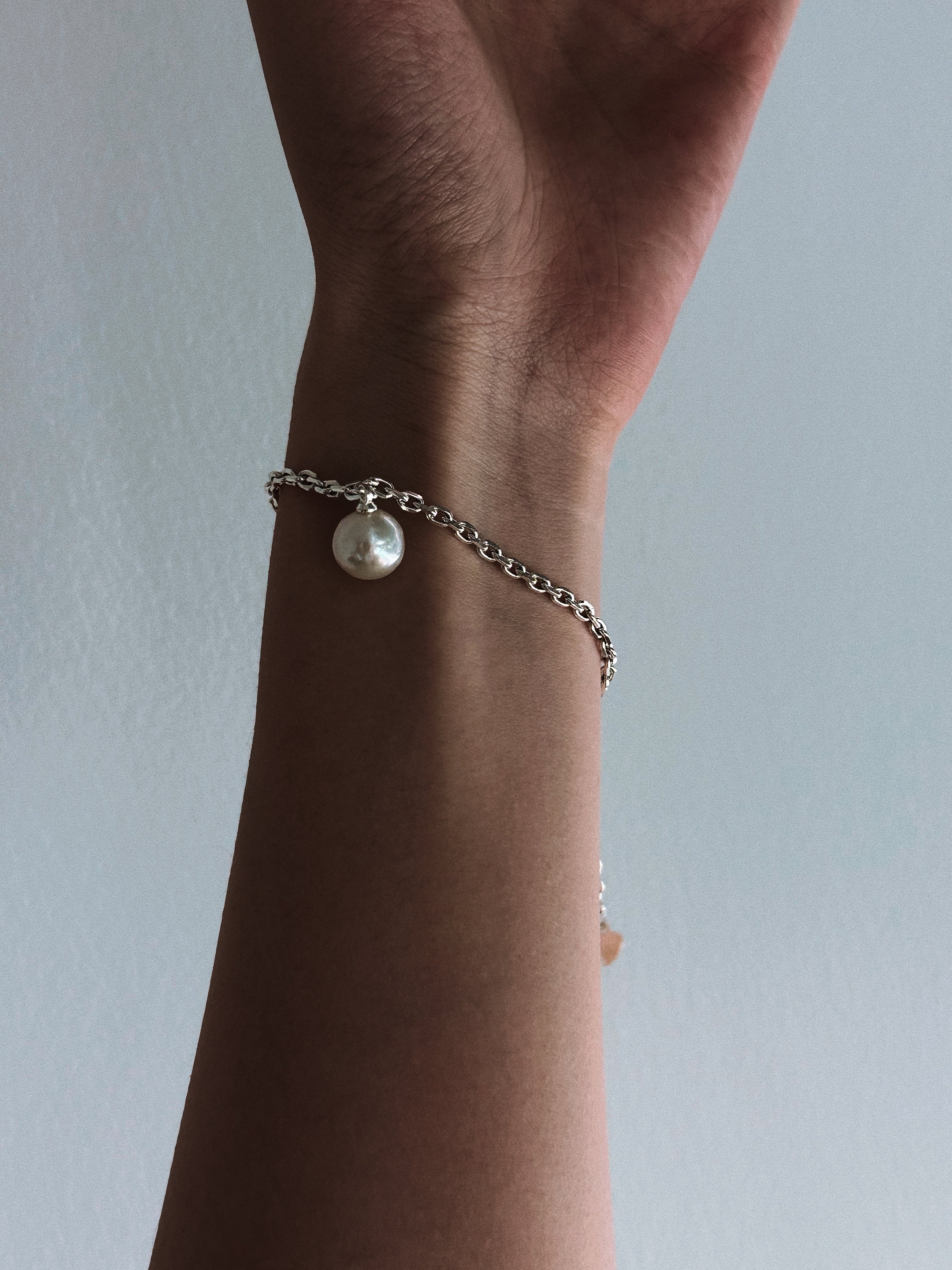 White Pearl Silver Bracelet